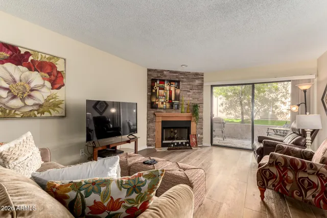 $250,000 | 205 North 74th Street, Unit 138, Mesa, AZ 85207