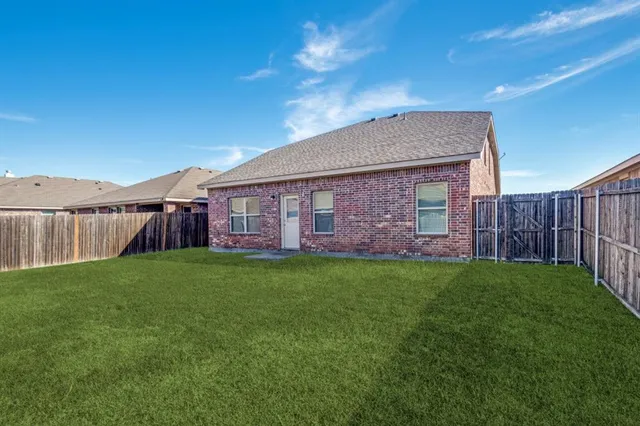 $305,000 | 2046 Enchanted Rock Drive, Forney, TX 75126