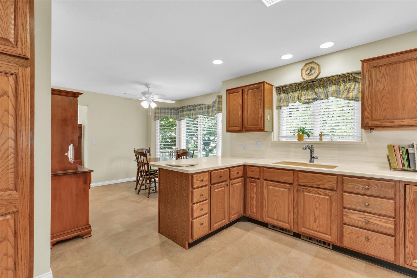 2404 Fogel Road Mahomet, IL 61853 - Photo 21 of 57 Gallery Image 21