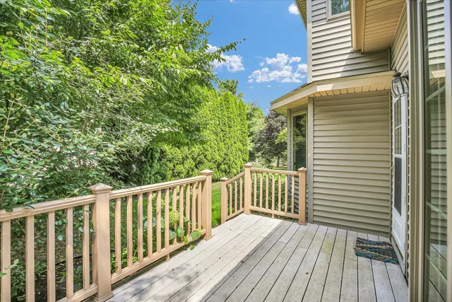 $397,900 | 2404 Fogel Road, Mahomet, IL 61853