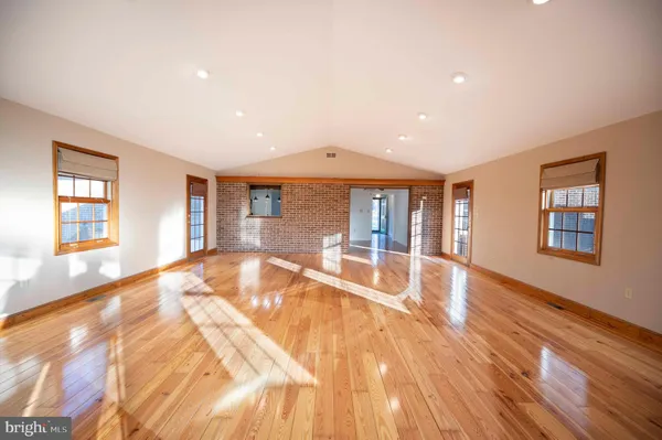 $525,000 | 487 Skyline Forest Drive, Front Royal, VA 22630