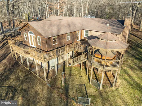 $525,000 | 487 Skyline Forest Drive, Front Royal, VA 22630