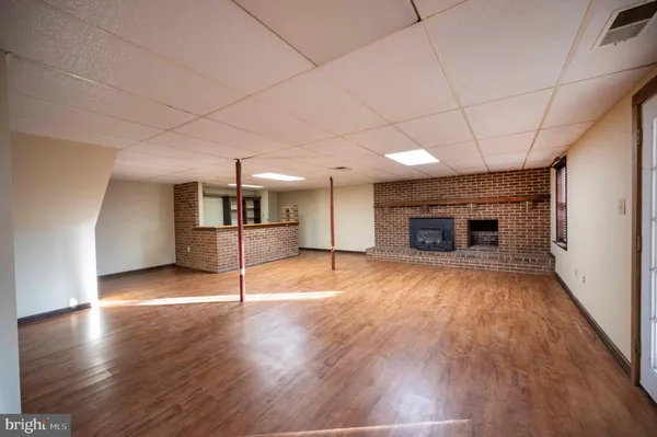 $525,000 | 487 Skyline Forest Drive, Front Royal, VA 22630