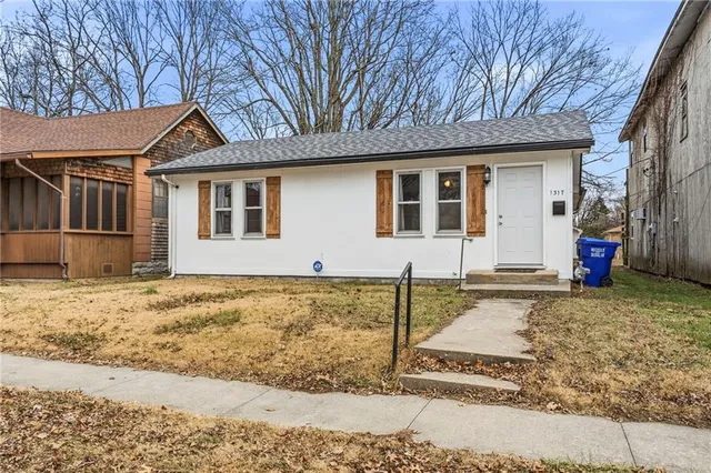 $130,000 | 1317 South Ohio Avenue, Sedalia, MO 65301