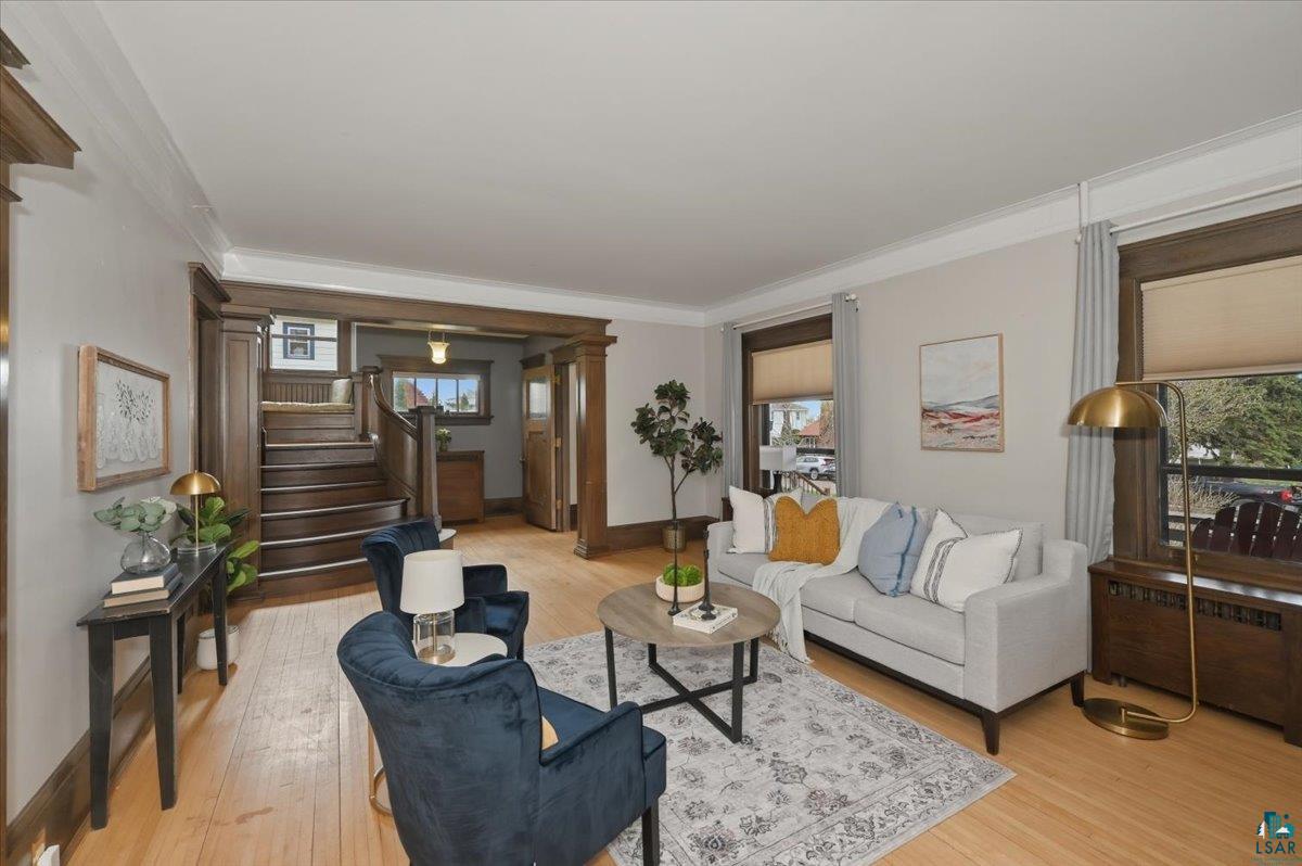4203 Robinson Street Duluth, MN 55804 - Photo 7 of 50 Living Room