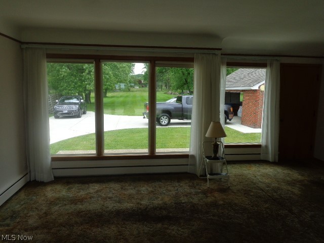 7019 Ridge Road Parma, OH 44129 - Photo 9 of 27 Large Windows