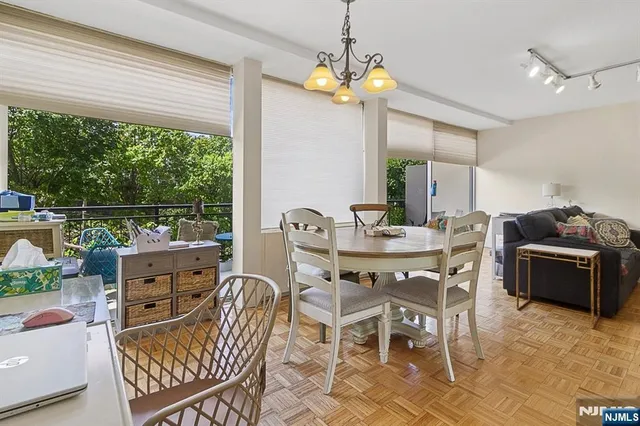 $162,500 | 4 Horizon Road, Unit 416, Fort Lee, NJ 07024