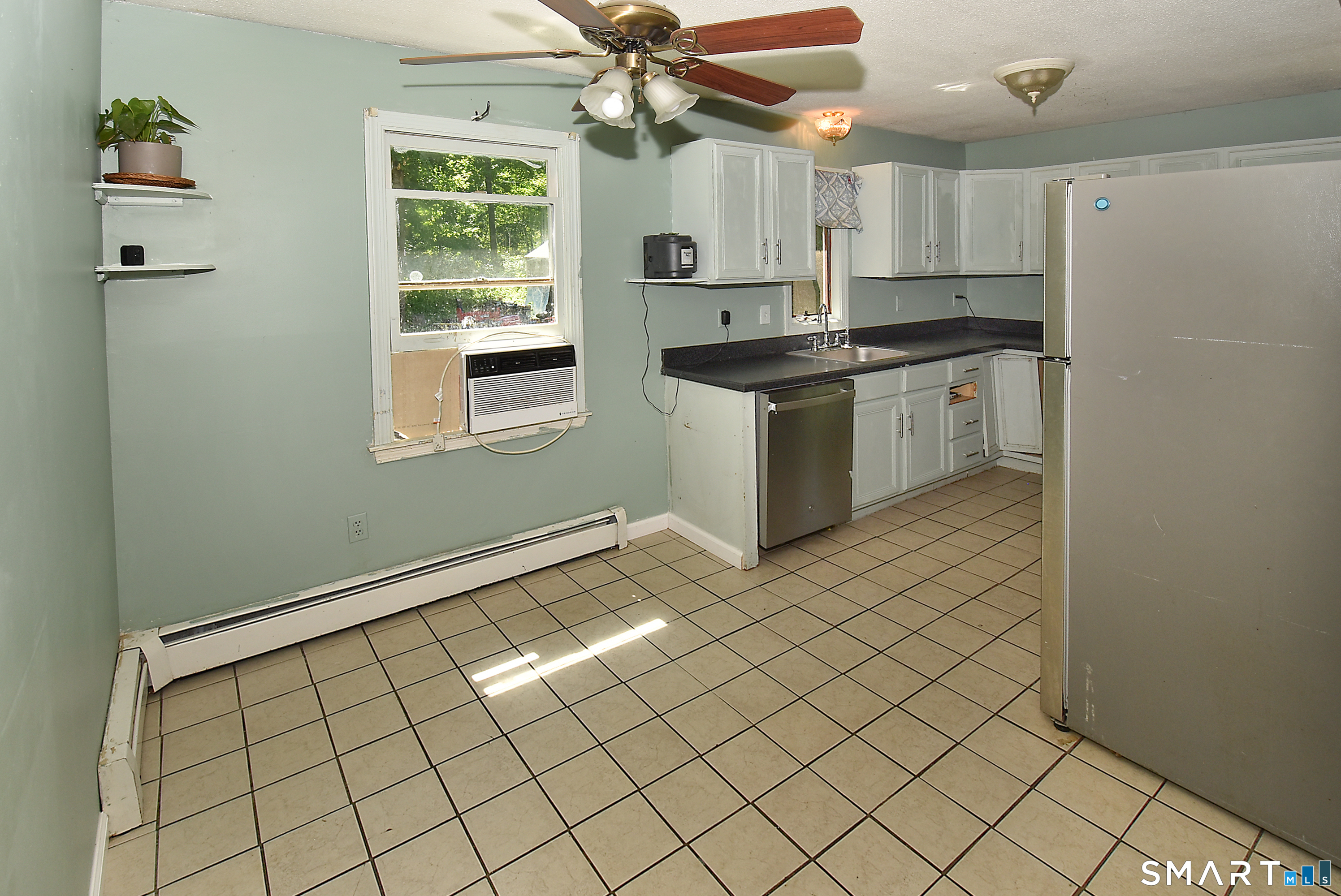 90 Forest Road Coventry, CT 06238 - Photo 6 of 26 Dining Area