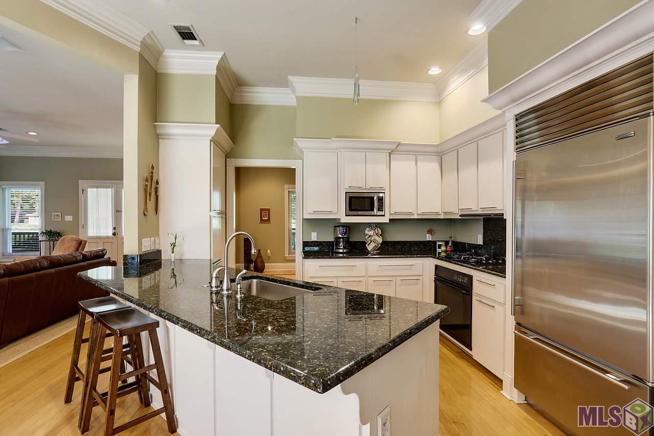 222 Rodney Drive Baton Rouge, LA 70808 - Photo 6 of 13