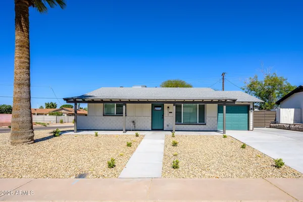 $2,850 | 8702 East Monte Vista Road, Scottsdale, AZ 85257