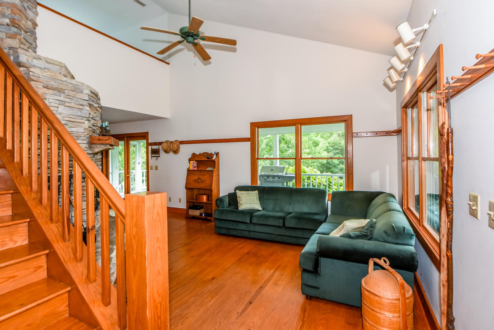 3641 Allegheny Loop Road Maryville, TN 37803 - Photo 10 of 30 Gallery Image 10