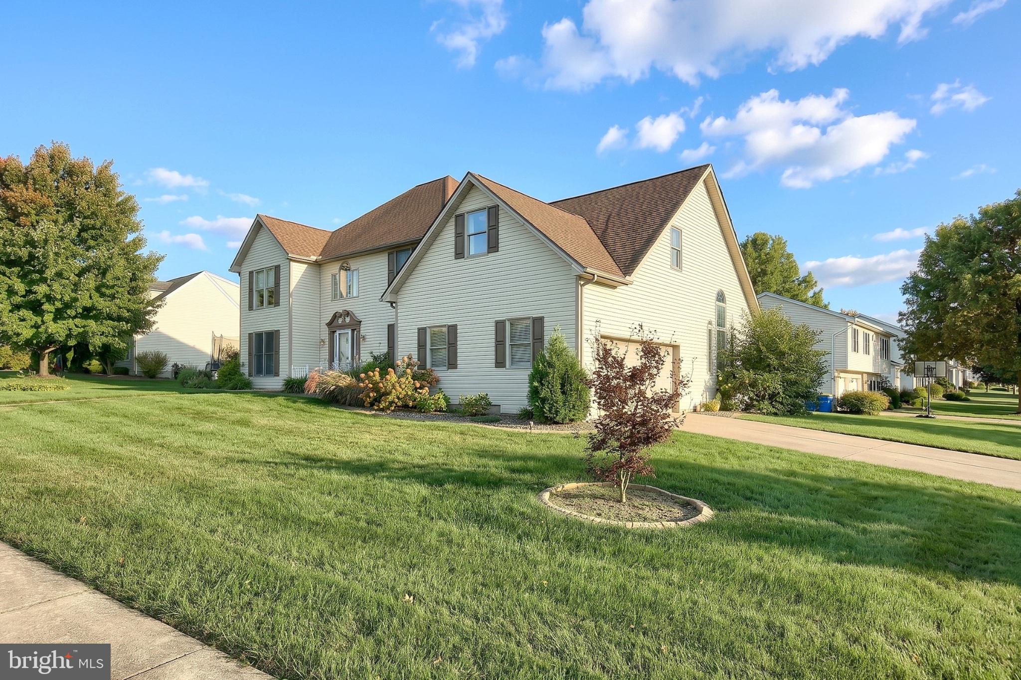 3550 Wyngate Road Dover, PA 17315 - Photo 2 of 53 Gallery Image 2