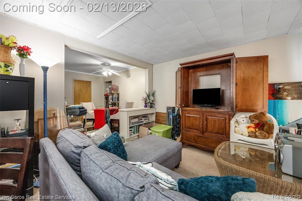 2005 Vernier Road Grosse Pointe Woods, MI 48236 - Photo 8 of 14