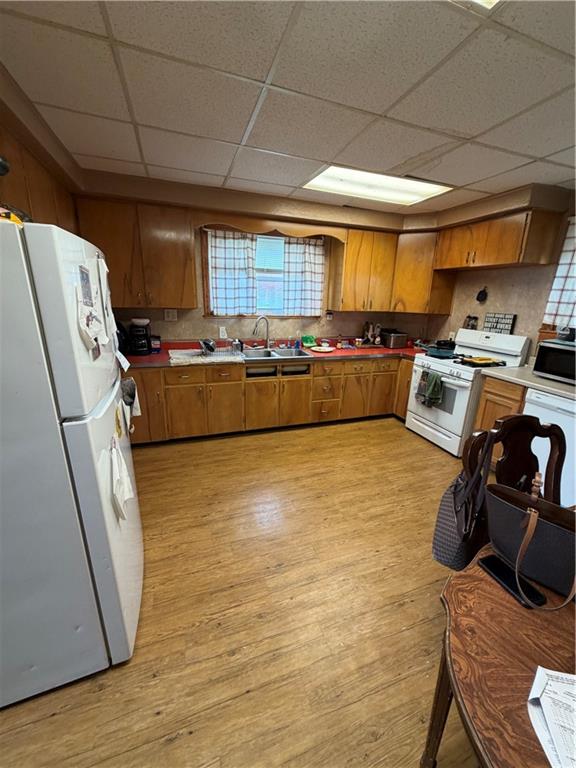 662 High Street California, PA 15419 - Photo 6 of 27