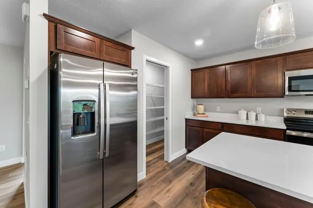 $669,850 | 7465 Agate Trail, Inver Grove Heights, MN 55077