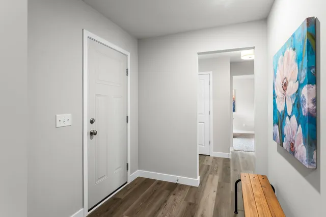 $669,850 | 7465 Agate Trail, Inver Grove Heights, MN 55077