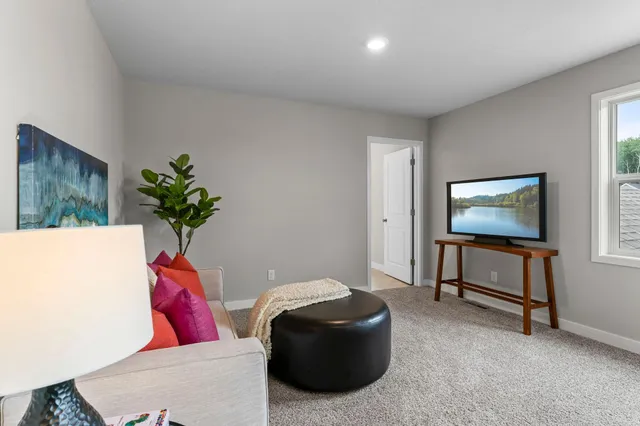 $669,850 | 7465 Agate Trail, Inver Grove Heights, MN 55077