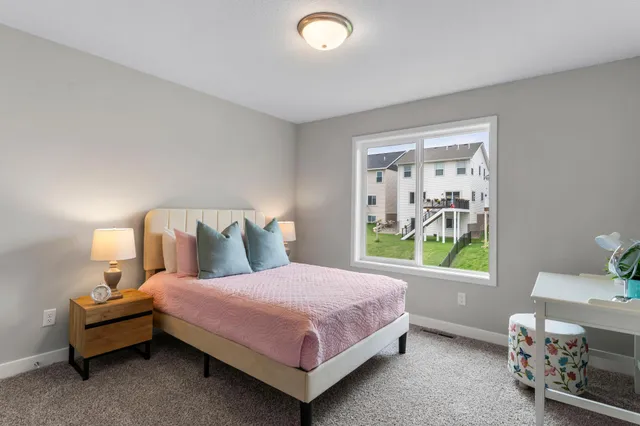 $669,850 | 7465 Agate Trail, Inver Grove Heights, MN 55077