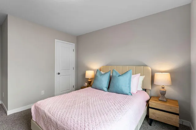 $669,850 | 7465 Agate Trail, Inver Grove Heights, MN 55077