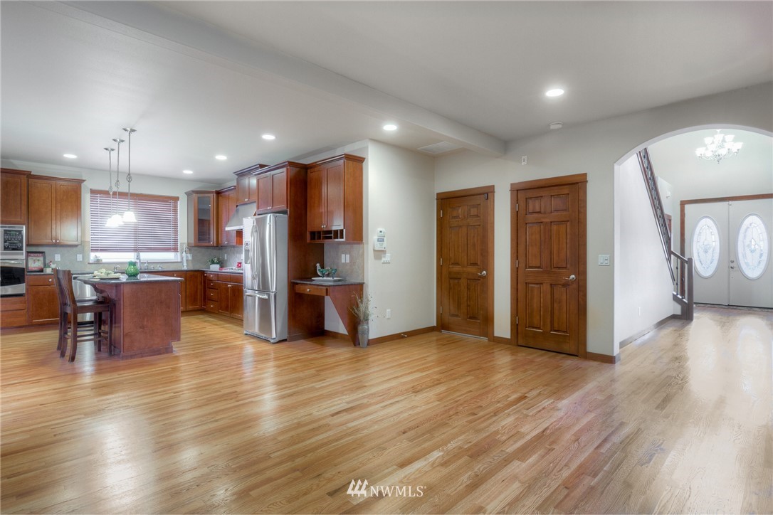 4118 222nd Place Southeast Bothell, WA 98021 - Photo 6 of 22