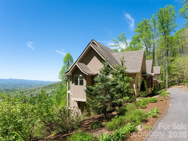 $2,999,900 | 32 Timberwolf Court, Asheville, NC 28804