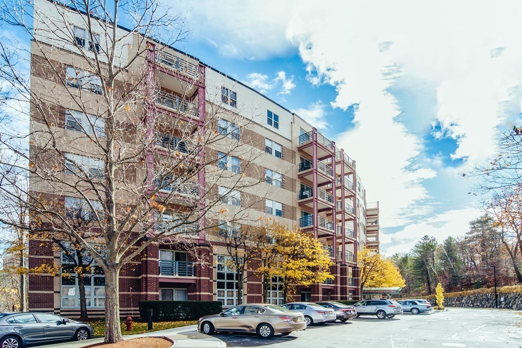 269 Cambridge Road, Unit 303 Woburn, MA 01801 - Photo 2 of 24 Gallery Image 2