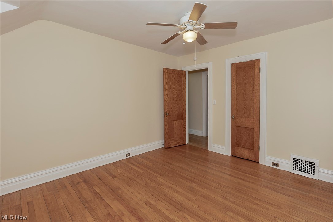 1419 Avondale Road South Euclid, OH 44121 - Photo 16 of 27