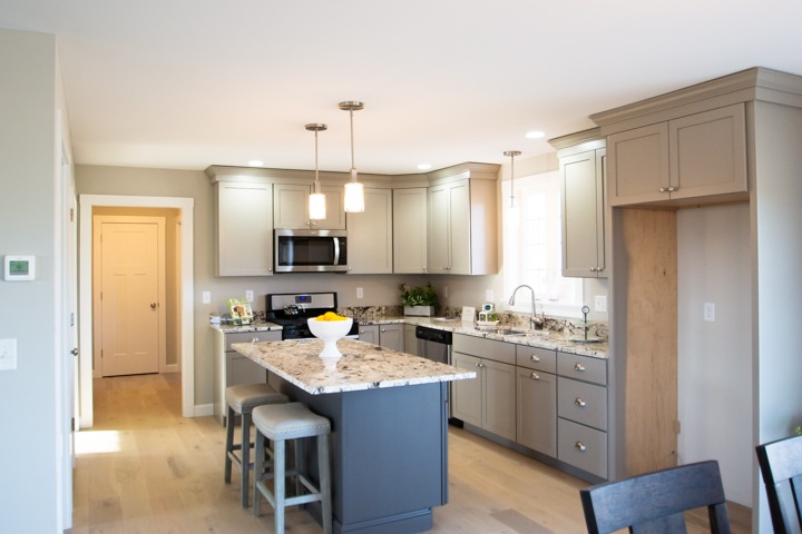 19 Lovering Road, Unit 12 North Hampton, NH 03862 - Photo 2 of 40 Gallery Image 2