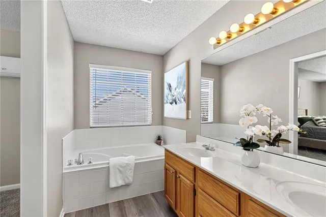 $359,000 | 1230 Starbrooke Drive, Louisburg, KS 66053