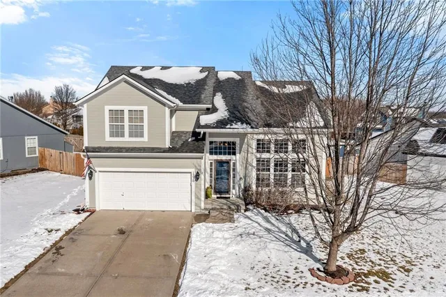 $359,000 | 1230 Starbrooke Drive, Louisburg, KS 66053