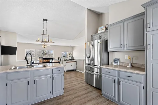 $359,000 | 1230 Starbrooke Drive, Louisburg, KS 66053