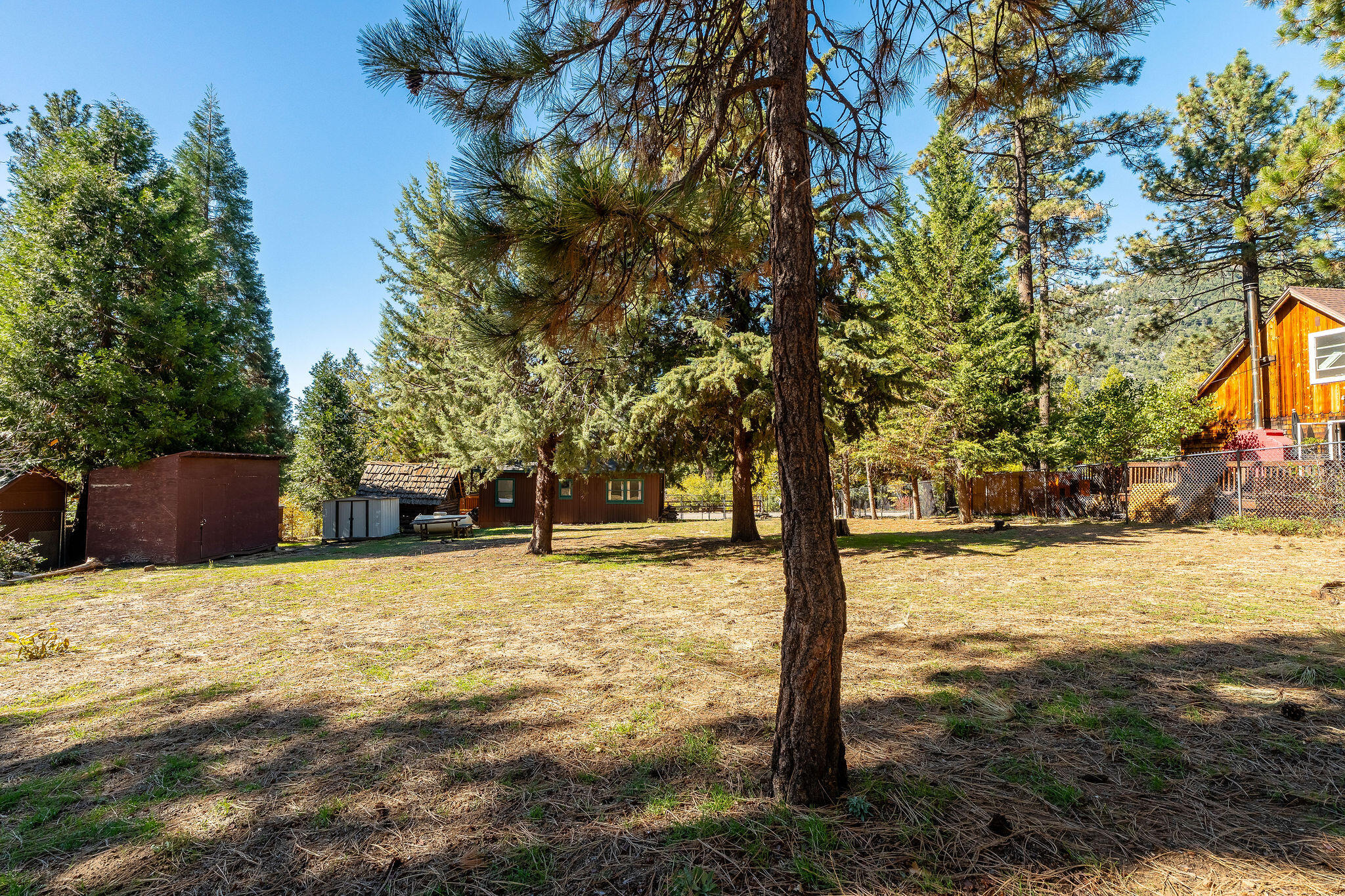 25290 Lodge Road Idyllwild, CA 92549 - Photo 32 of 46