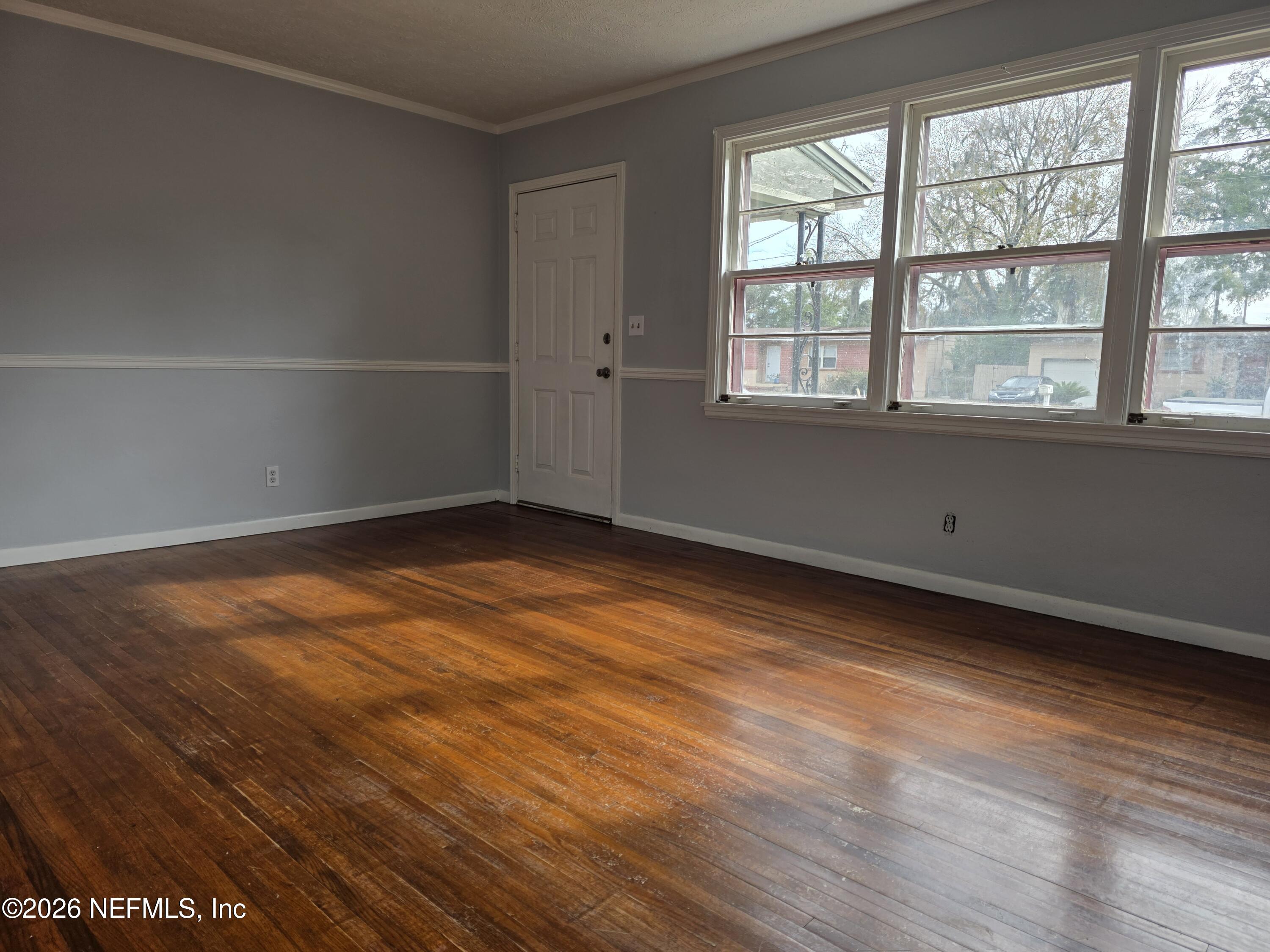 6159 Autlan Drive Jacksonville, FL 32210 - Photo 2 of 17 20260117_140058