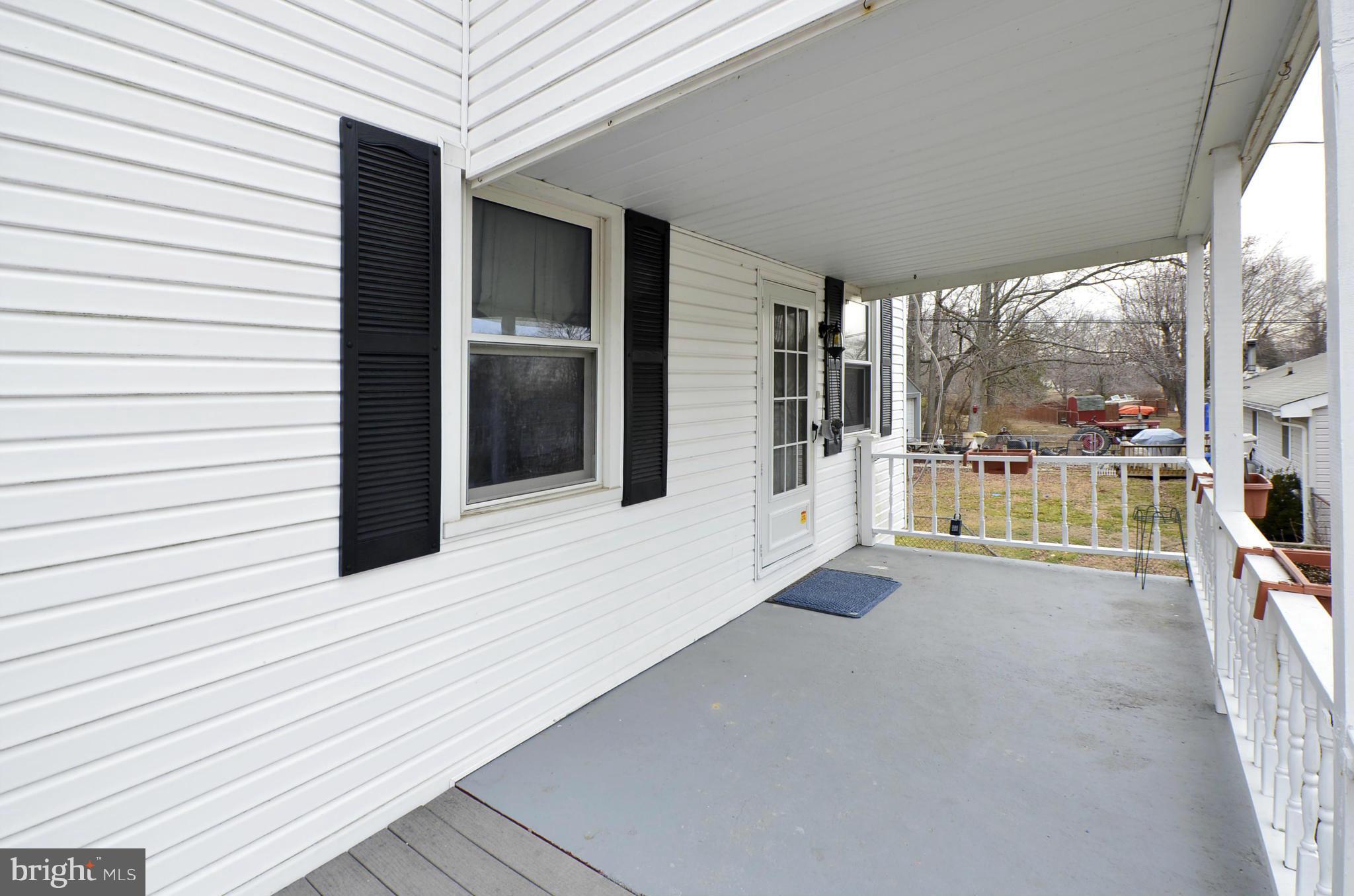 2012 River Road Baltimore, MD 21221 - Photo 2 of 30 Exterior (Front)