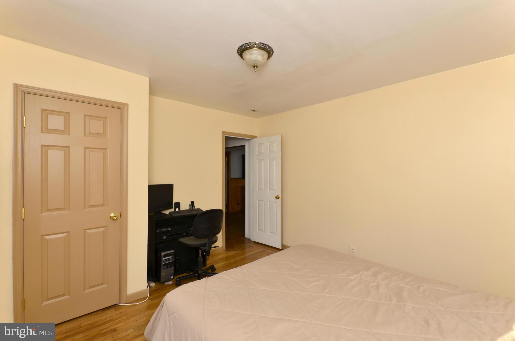 2012 River Road Baltimore, MD 21221 - Photo 18 of 30 Bedroom