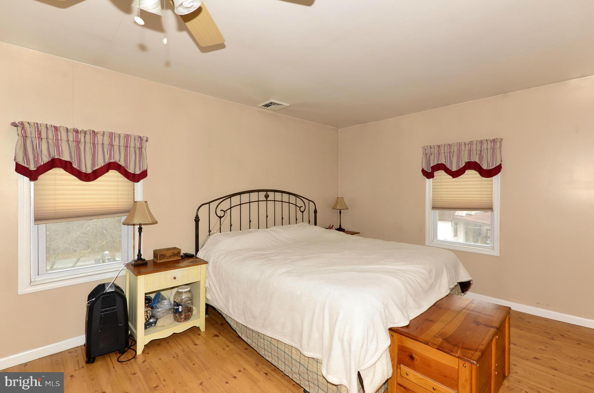 2012 River Road Baltimore, MD 21221 - Photo 22 of 30 Bedroom (Master)