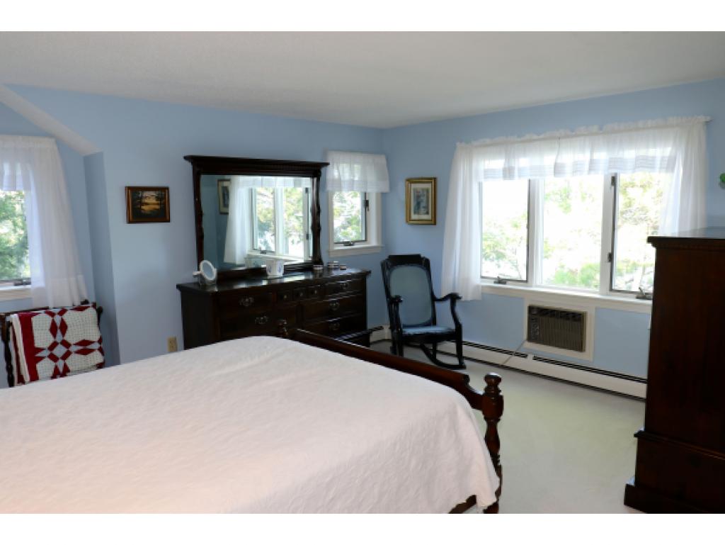 165 Clark Road Wolfeboro, NH 03894 - Photo 21 of 35 Gallery Image 21