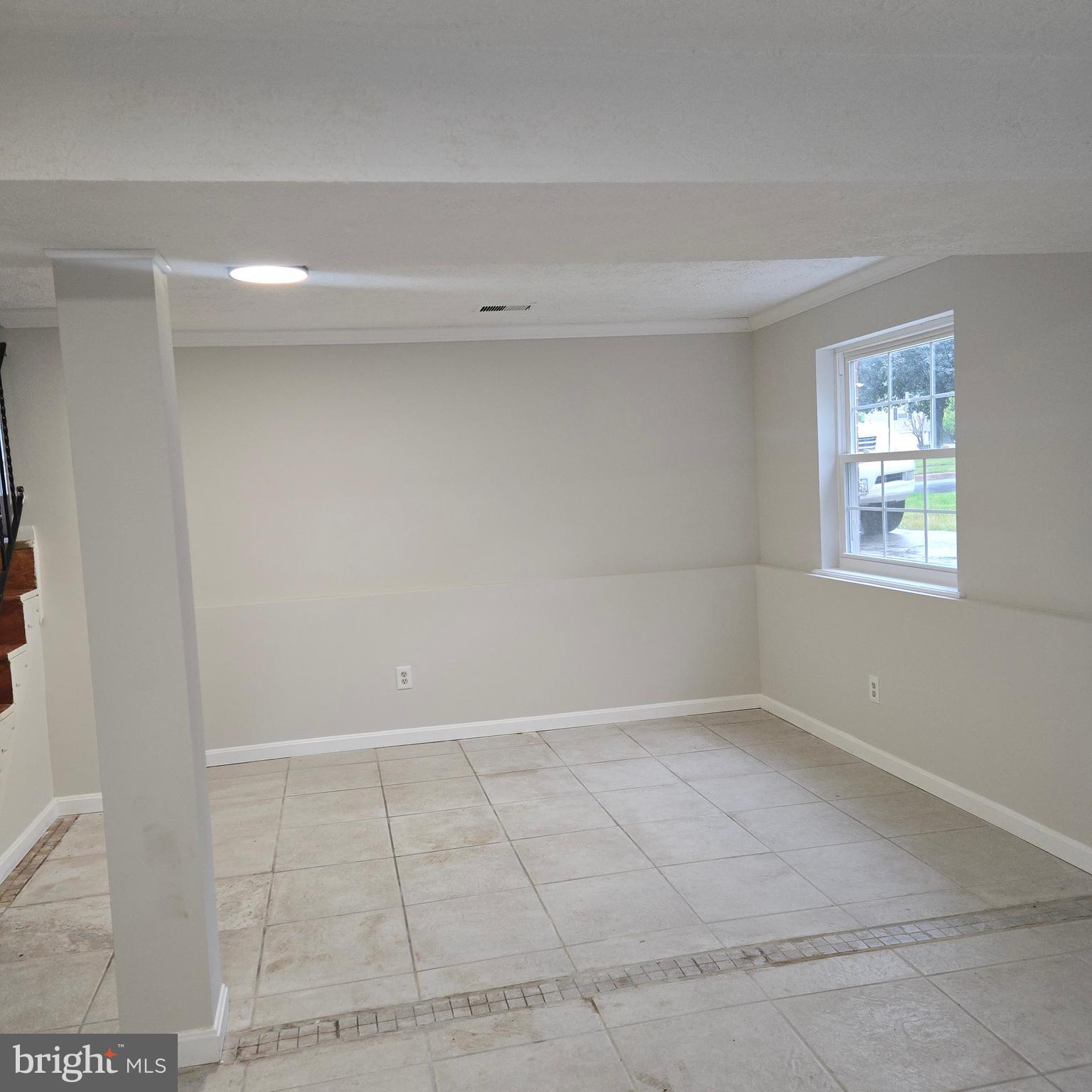3505 Templar Road Randallstown, MD 21133 - Photo 33 of 40 a view of an empty room with a window