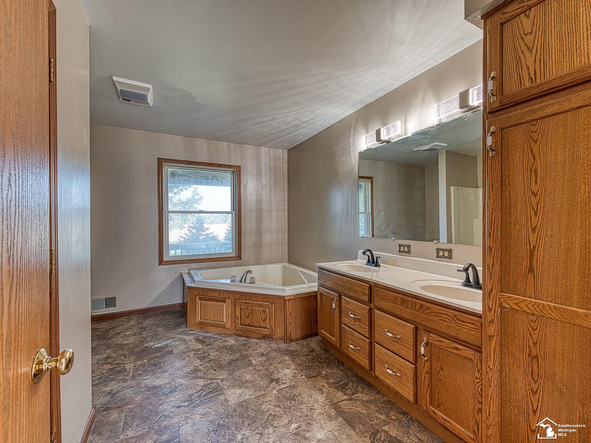 3775 Haines Road Petersburg, MI 49270 - Photo 18 of 38 Gallery Image 18