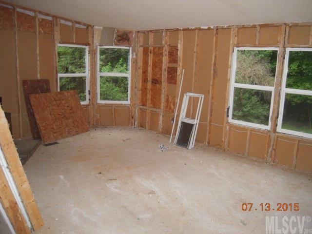 2250 Quail Ridge Court Lenoir, NC 28645 - Photo 3 of 8 Gallery Image 3