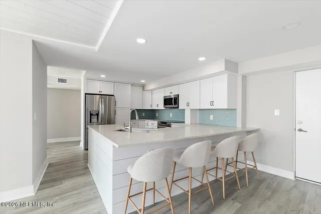 $995,000 | 1601 Ocean Drive South, Unit 606, Jacksonville Beach, FL 32250