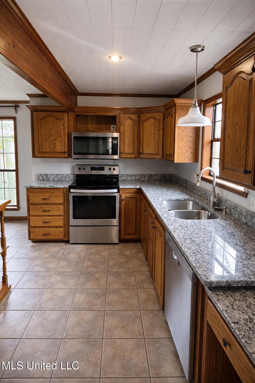 2617 Tampica Road Gautier, MS 39553 - Photo 7 of 24 kitchen close new