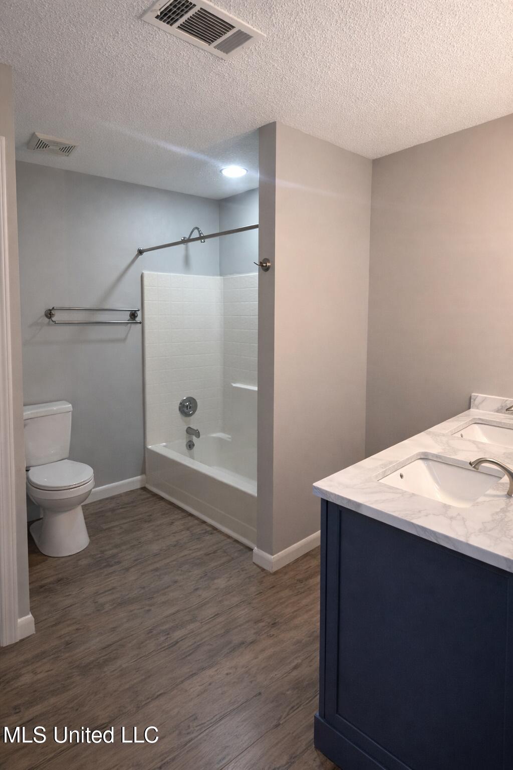 2617 Tampica Road Gautier, MS 39553 - Photo 9 of 24 master bath new