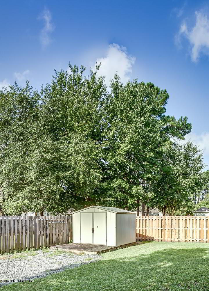 60 River Road Orange Park, FL 32073 - Photo 25 of 25 Outside storage