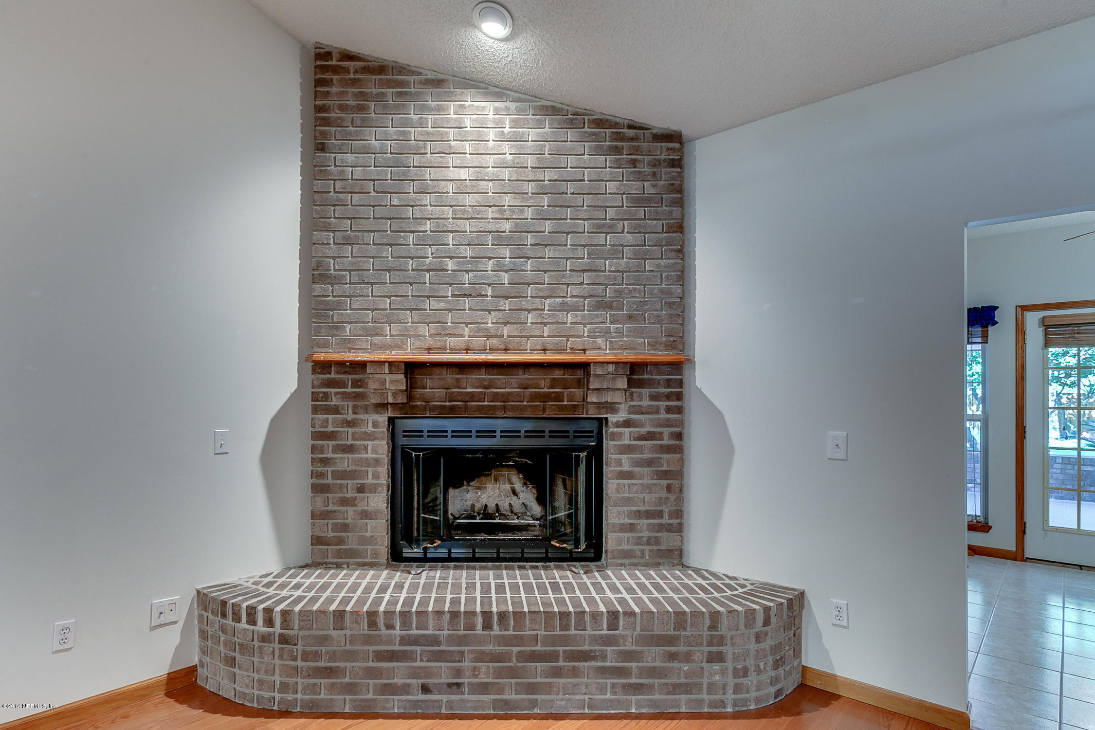 60 River Road Orange Park, FL 32073 - Photo 8 of 25 Great_Room_Fireplace