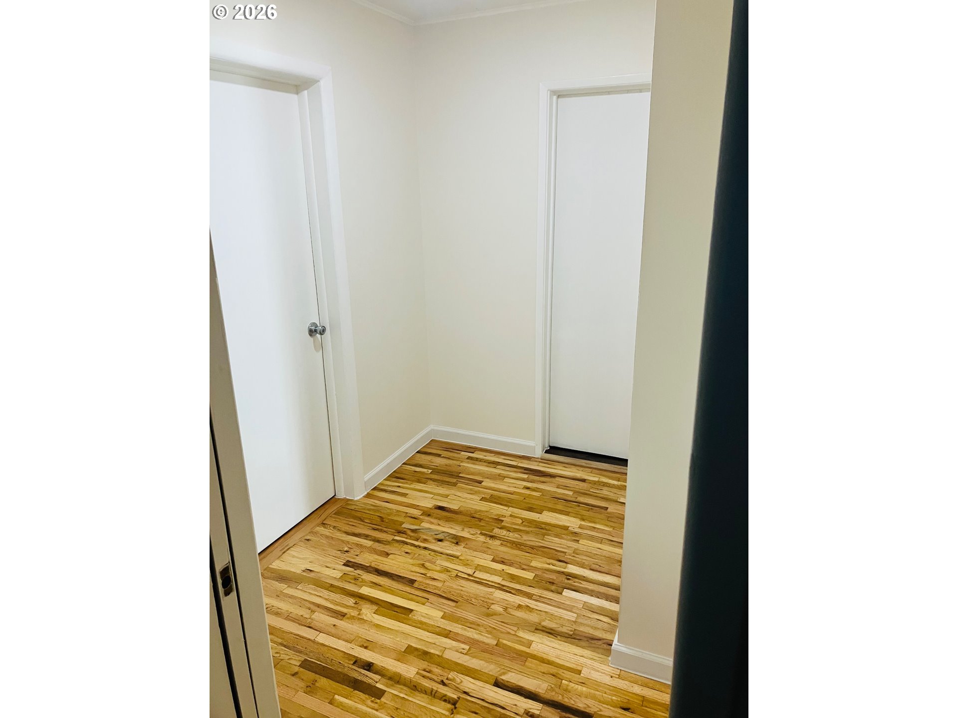152 West C Street Springfield, OR 97477 - Photo 18 of 39