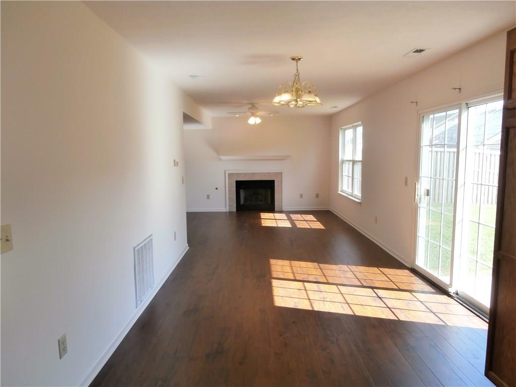 14925 Oak Road Carmel, IN 46033 - Photo 6 of 21