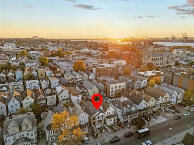 $999,000 | 28 West 30th Street, Bayonne, NJ 07002