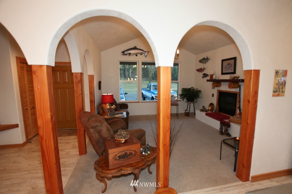 1161 East Satsop Road Elma, WA 98541 - Photo 7 of 14 Gallery Image 7