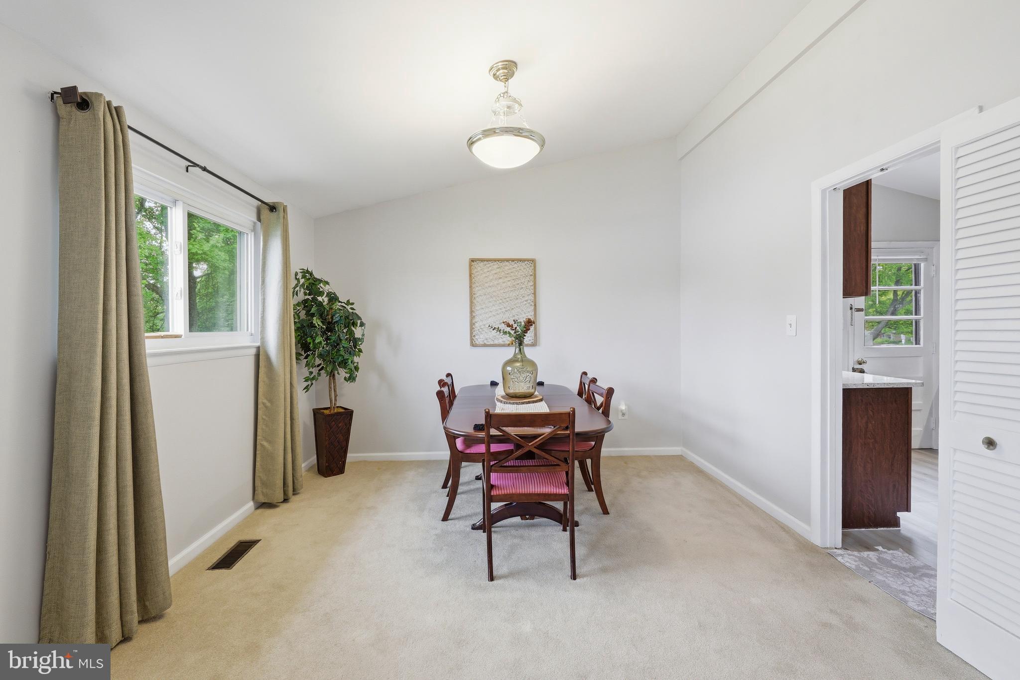7434 Prince George Road Baltimore, MD 21208 - Photo 7 of 30 Dining area right off the kitchen
